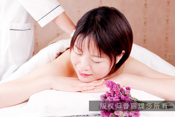 美容院院长如何带头做好顾客服务